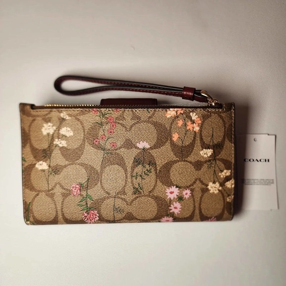 NWT Coach C8729 Tech Wallet In Signature Canvas With Wildflower Print $268 - Picture 3 of 3